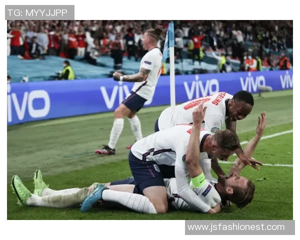 欧洲冠军联赛历史回顾与未来展望：顶级俱乐部的荣耀与挑战